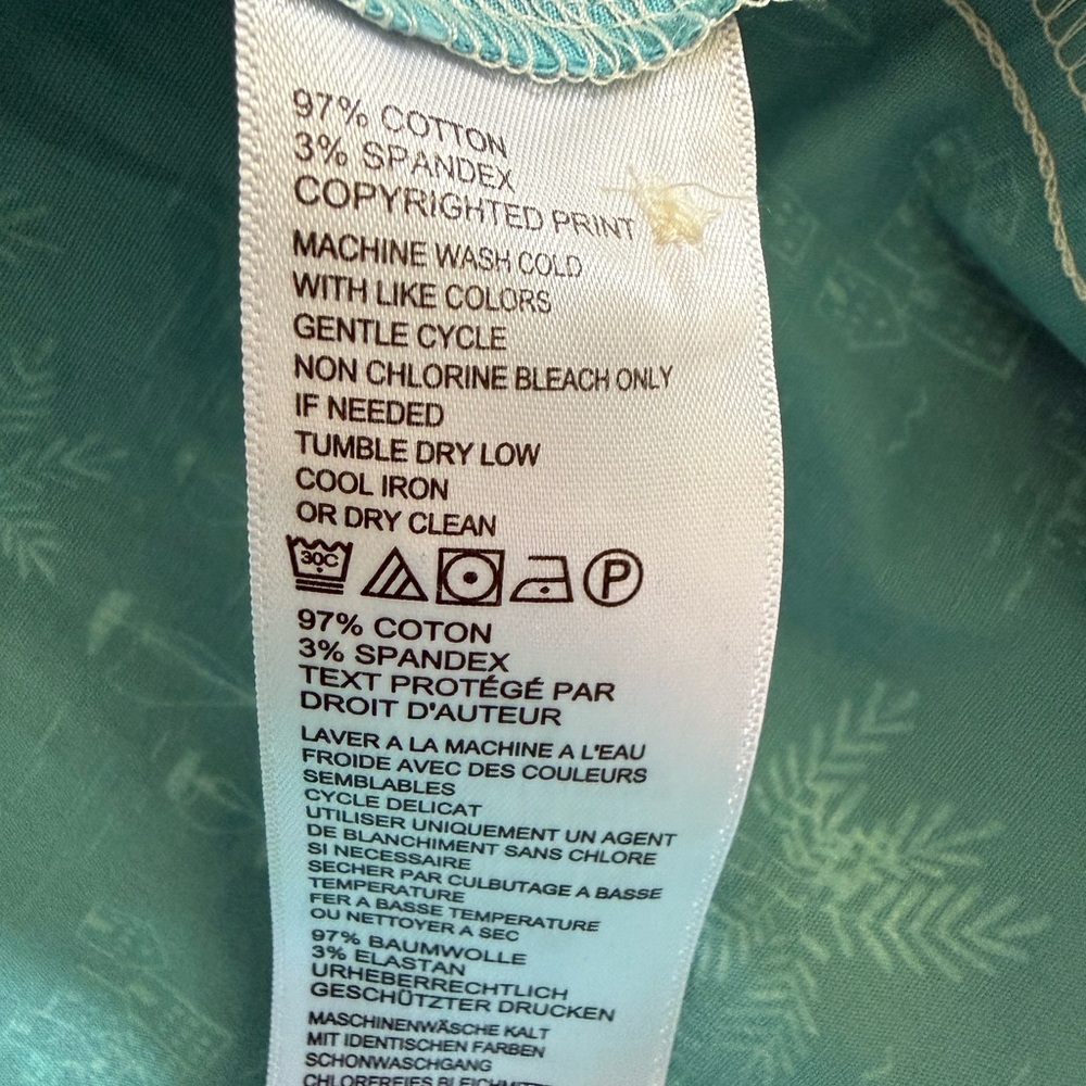 Tommy Bahama Men’s Tropical Print Turquoise Button Down Shirt - Picture 7 of 7